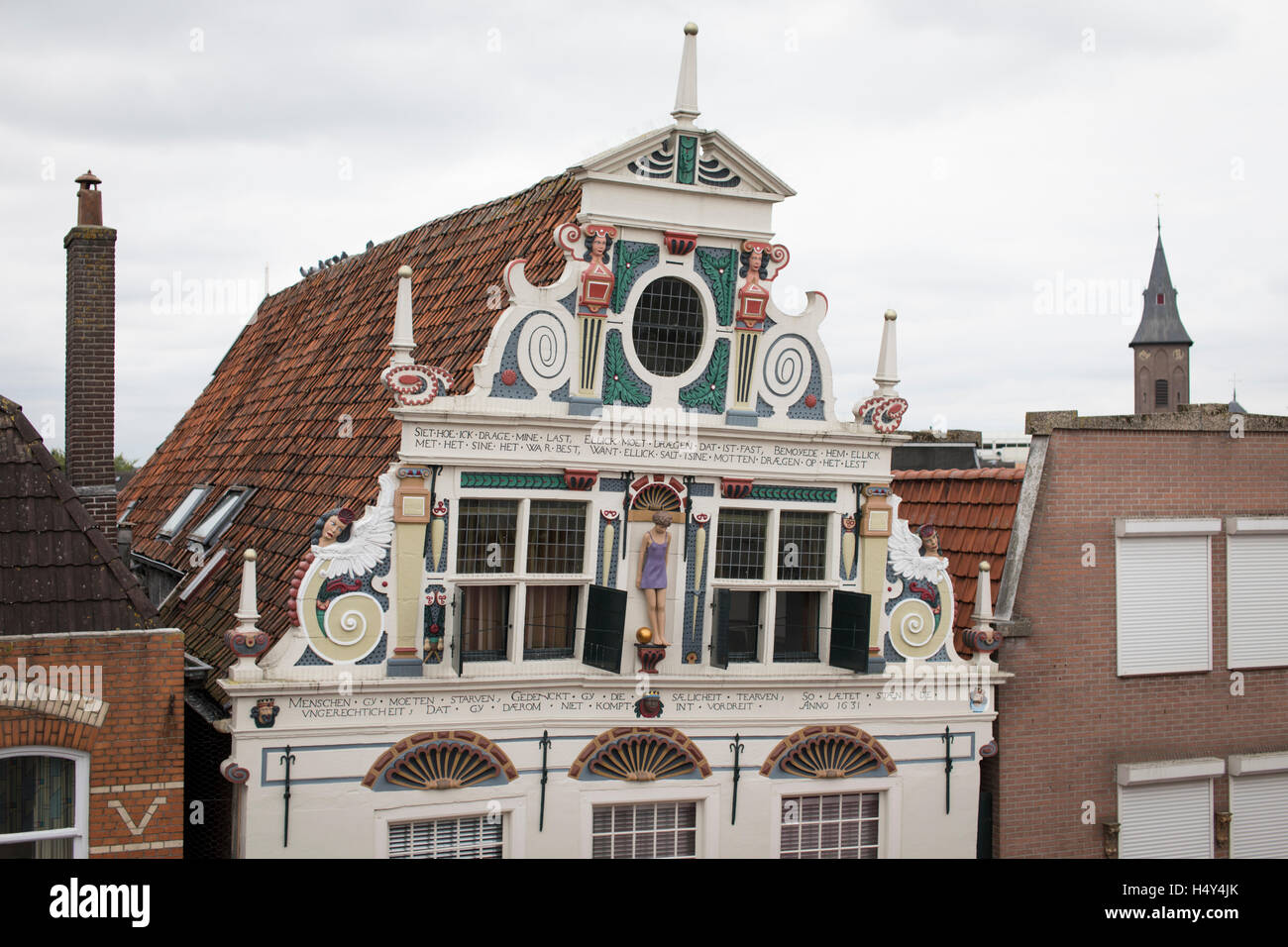 Facade old Renaissance house (1631) with ornaments and statuettes in ...