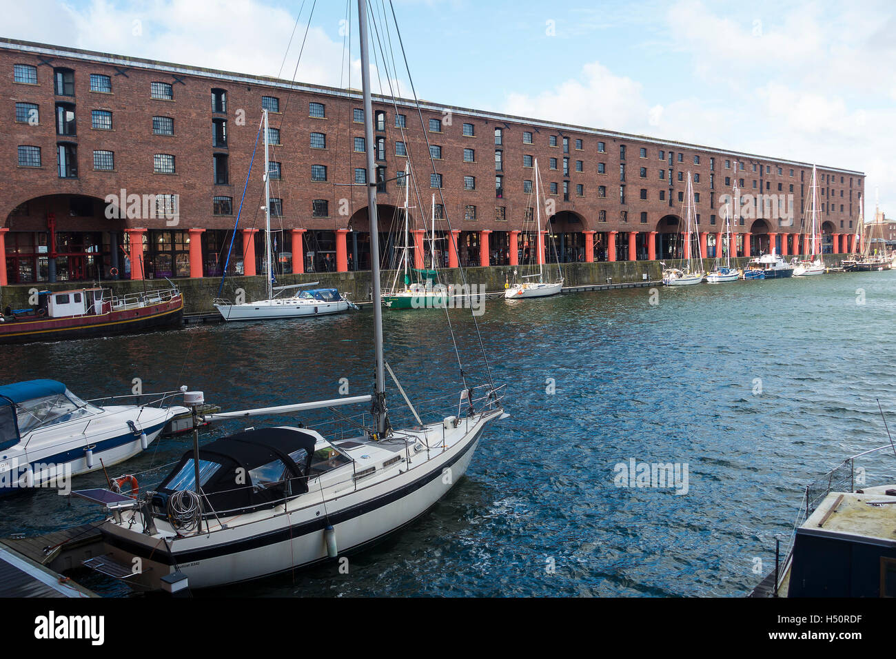 The Albert Dock Complex in the Historic Liverpool Waterfront Merseyside ...