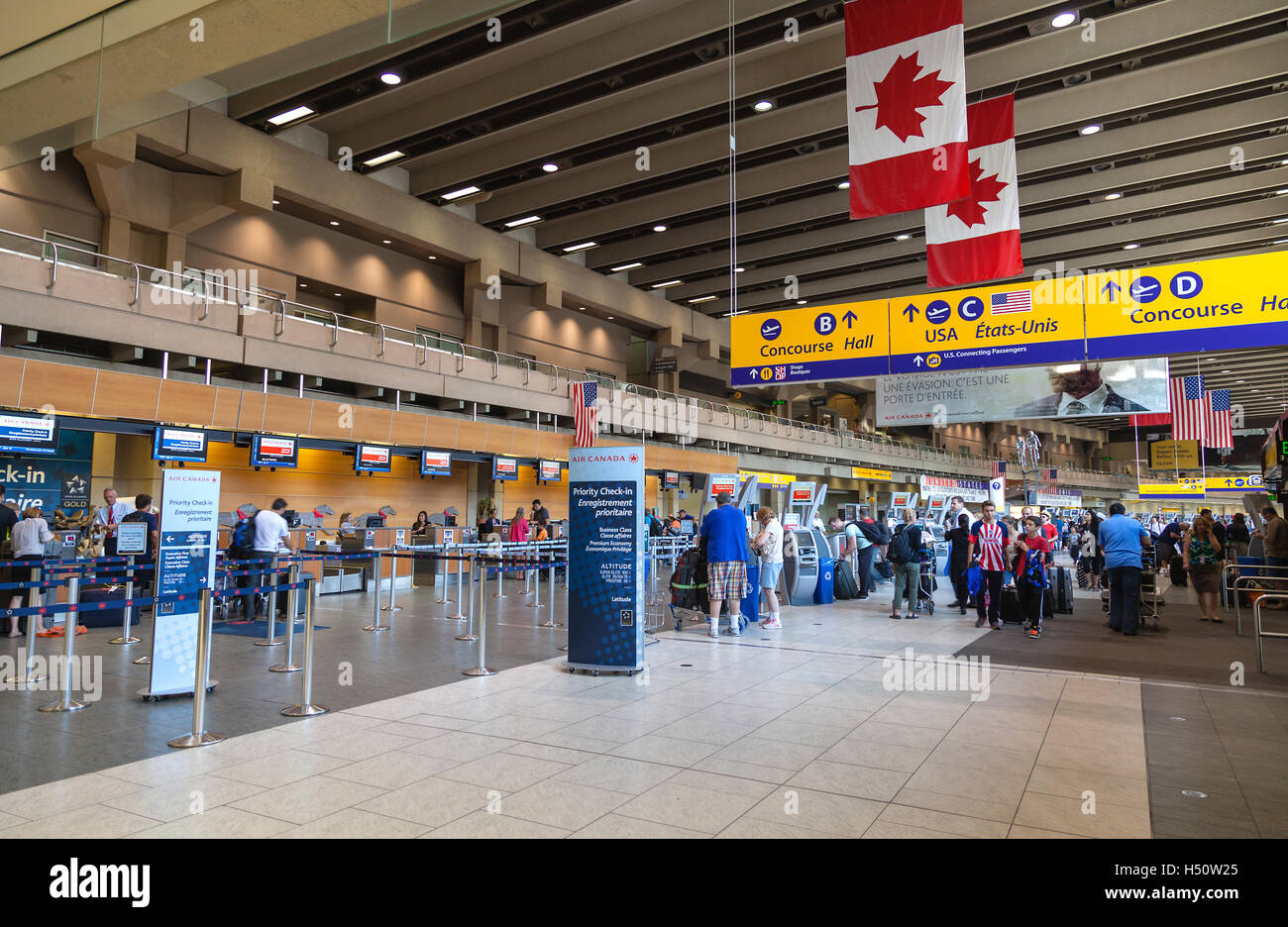CALGARY, CANADA JULY 14 Calgary International Airport terminal July 14, 2014 Stock Photo Alamy