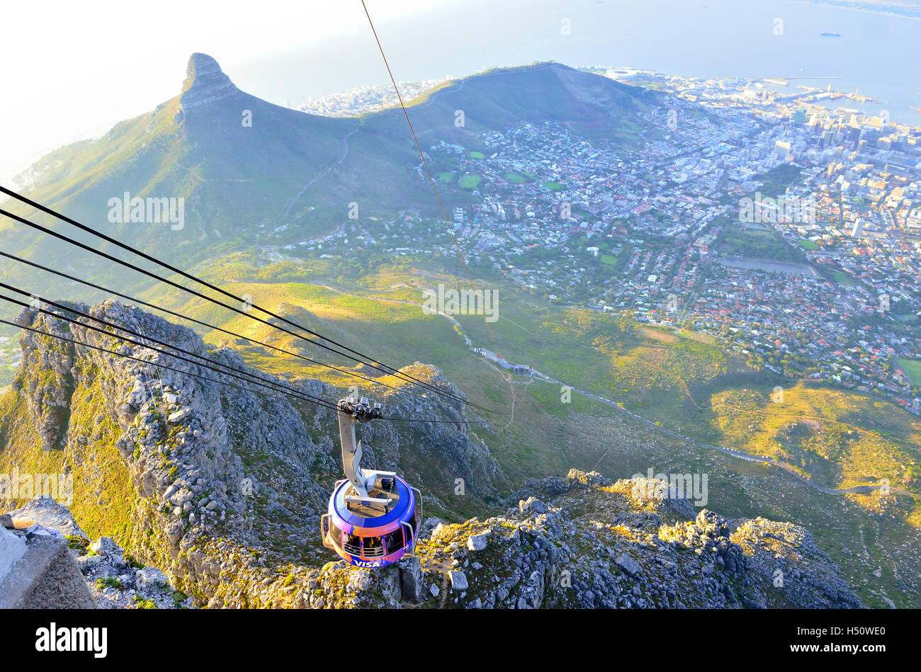 Top of table mountain cable car hires stock photography and images Alamy