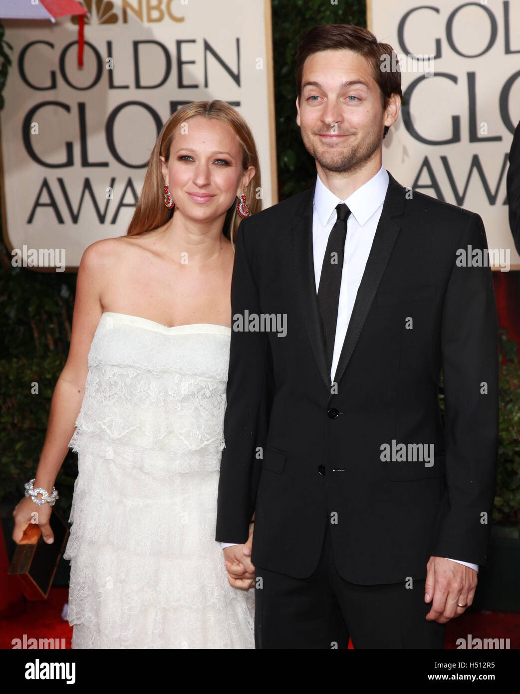 File. 18th Oct, 2016. TOBEY MAGUIRE and wife jewelry designer, JENNIFER