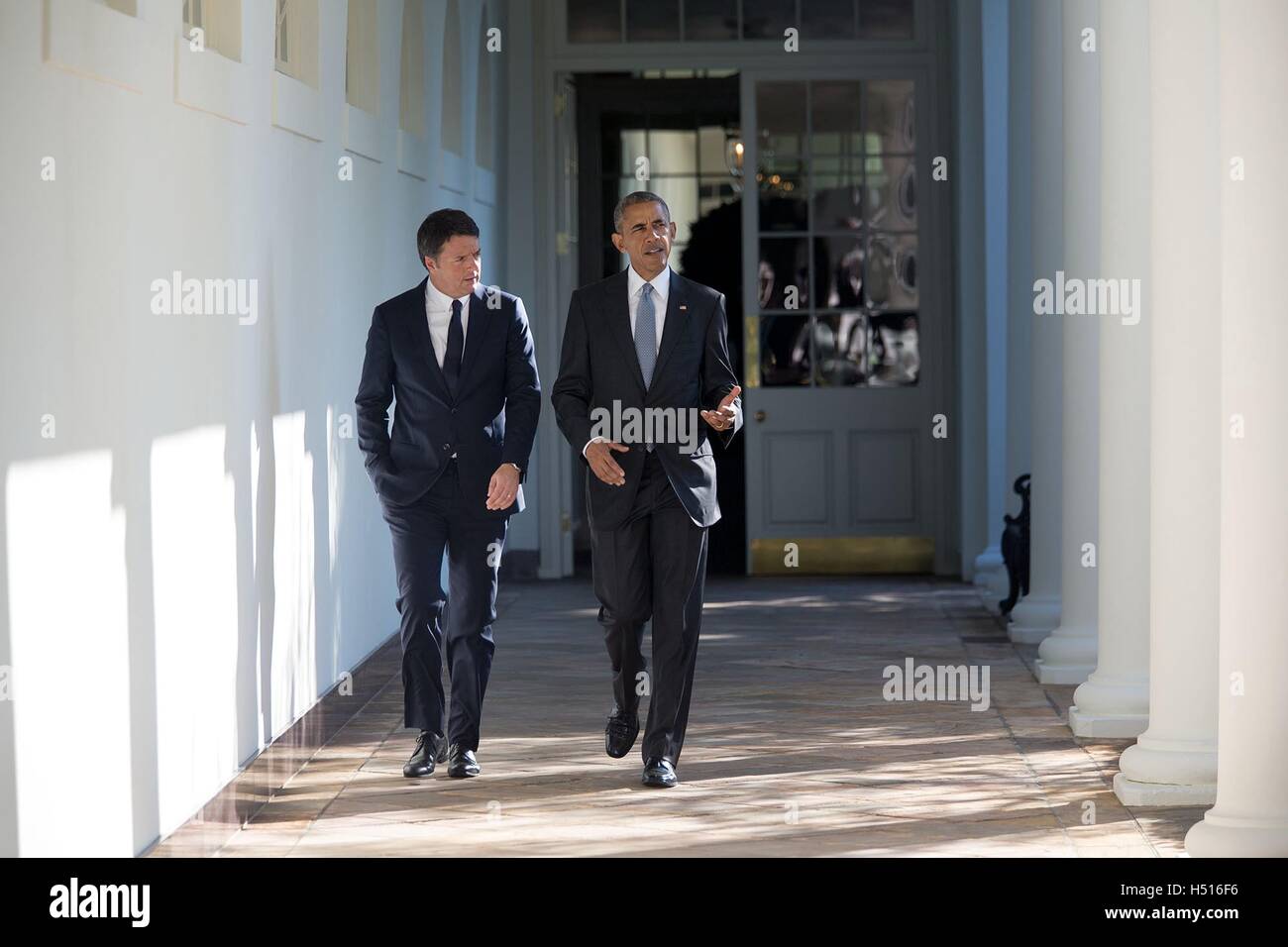 Washington DC, USA. 18th Oct, 2016. U.S. President Barack Obama and Italian Prime Minister Matteo Renzi walk along the Colonnade to the Oval Office at the White House October 18, 2016 in Washington, DC. Credit:  Planetpix/Alamy Live News Stock Photo