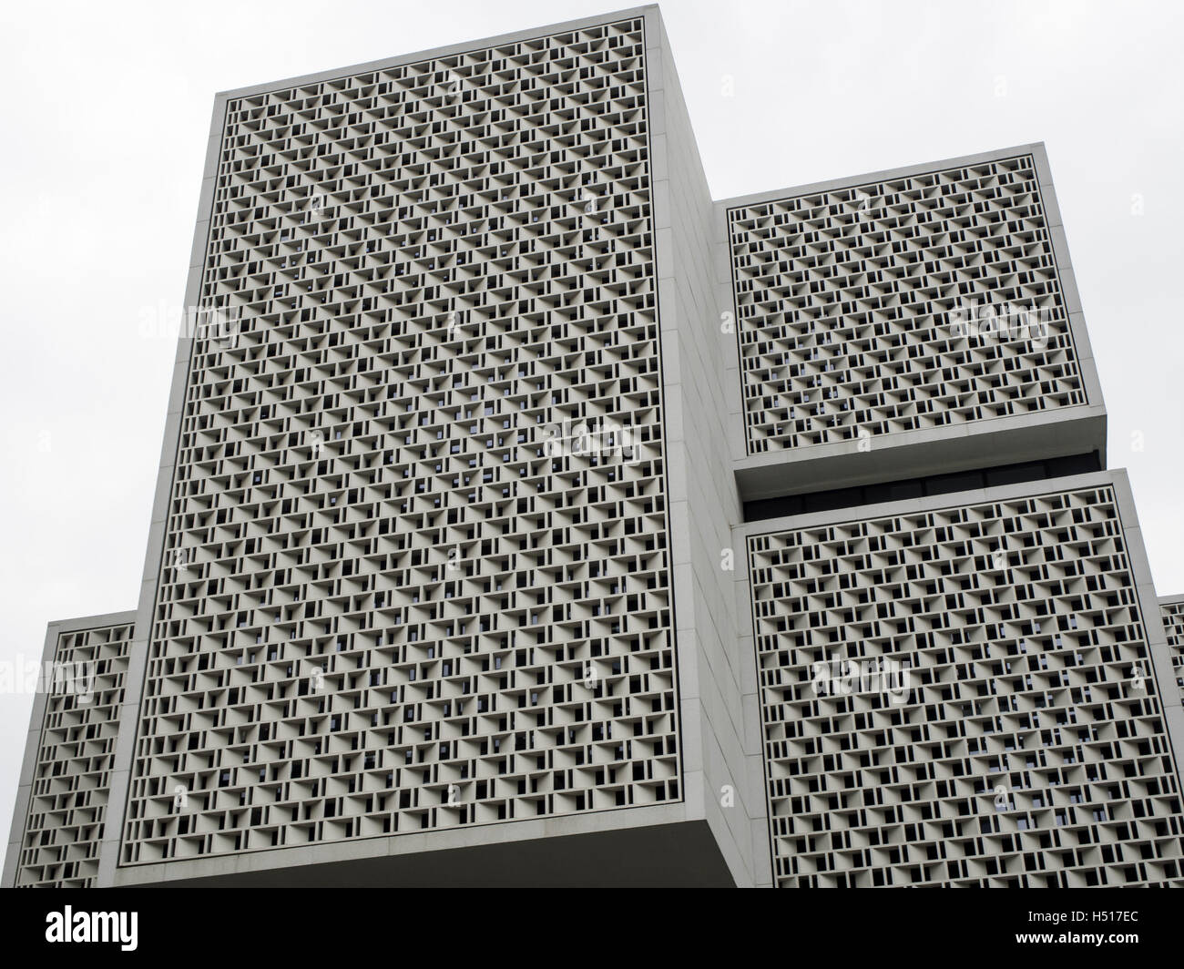 Shanghai, Shanghai, China. 18th Oct, 2016. Shanghai, CHINA-October 18 2016: (EDITORIAL USE ONLY. CHINA OUT) A newly-built building with clusters of small windows near Nanjing West Road in Shanghai, October 18th, 2016.People said that the building might make people of trypophobia feel sick.''Trypophobia'' is a revulsion and fear of objects with clusters of small holes, such as beehives, ant holes and in particular lotus seed heads. © SIPA Asia/ZUMA Wire/Alamy Live News Stock Photo