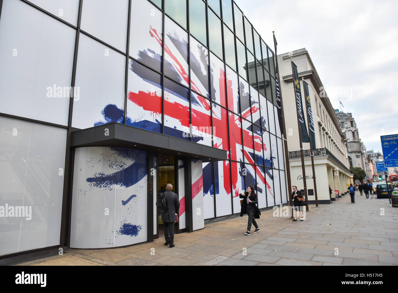 Coutts bank the strand hires stock photography and images Alamy