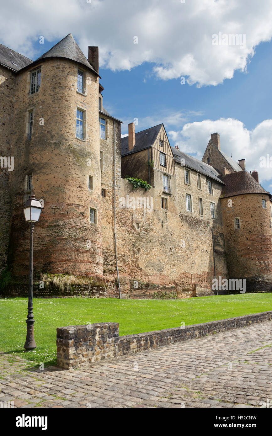 Towers and buildings part of Roman wall surrounding Plantagenet old city Le Mans France Stock Photo