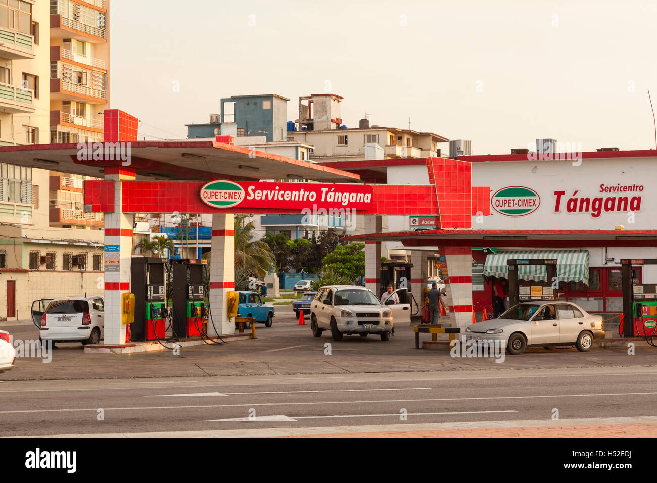 A gas station (Servicentro Tángana) along The Malecon (Maceo Avenue) in