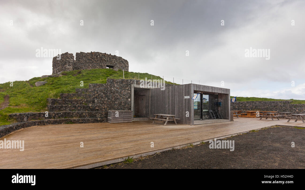 eggum-village-and-famous-beach-lofoten-islands-norway-stock-photo-alamy
