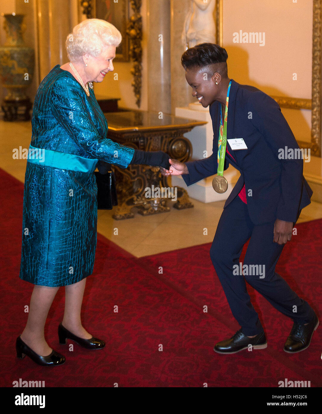 Queen Elizabeth Ii Meets Nicola Adams During A Reception For Team Gb And Paralympicsgb Medallists From The 16 Olympic And Paralympic Games At Buckingham Palace In London Stock Photo Alamy Queen Elizabeth Ii Meets Nicola Adams During A Reception For Team Gb And Paralympicsgb Medallists From The 16 Olympic And Paralympic Games At Buckingham Palace In London Stock Photo Alamy