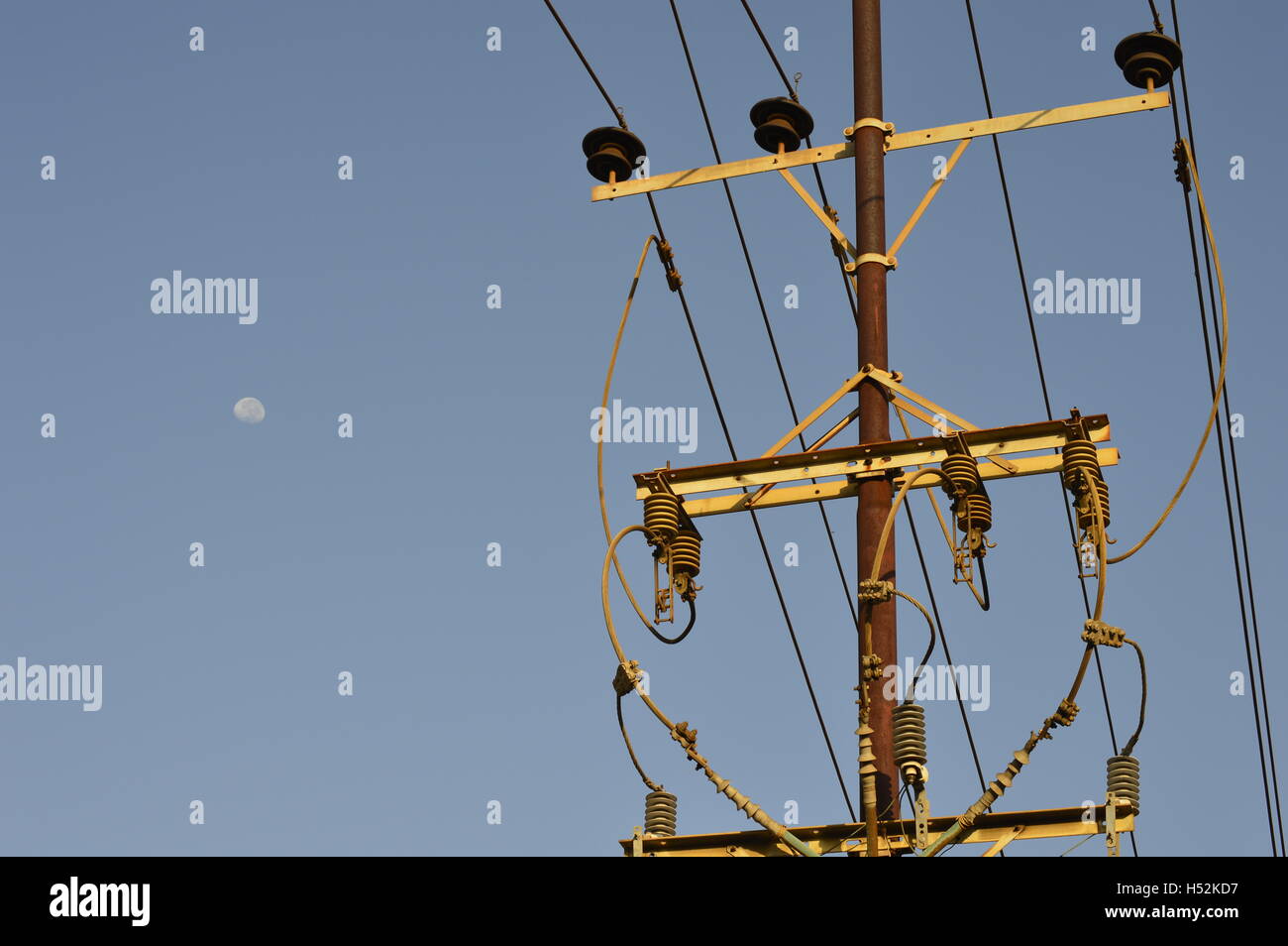 electrical tower with blue sky background Stock Photo - Alamy