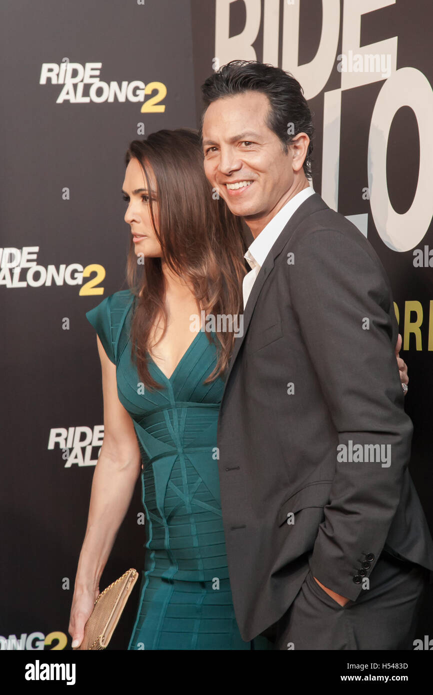 Benjamin Bratt and wife Talisa Soto arriving on the Red Carpet of Ride Along 2 World Premier, January 6, 2016 in Miami Florida Stock Photo
