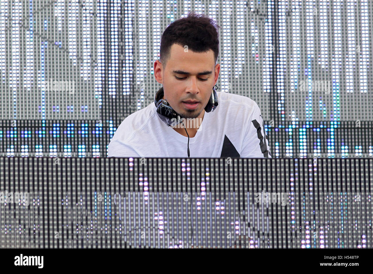 Sirius xm dj hires stock photography and images Alamy