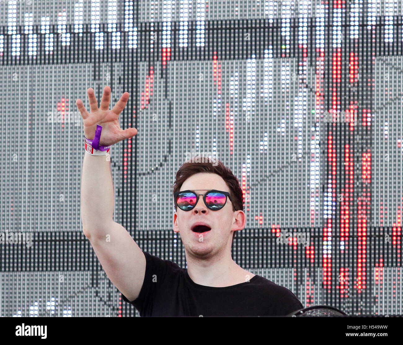 Sirius xm dj hires stock photography and images Alamy