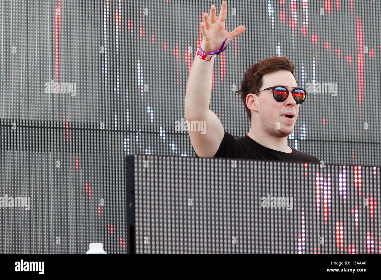 Sirius xm dj hires stock photography and images Alamy