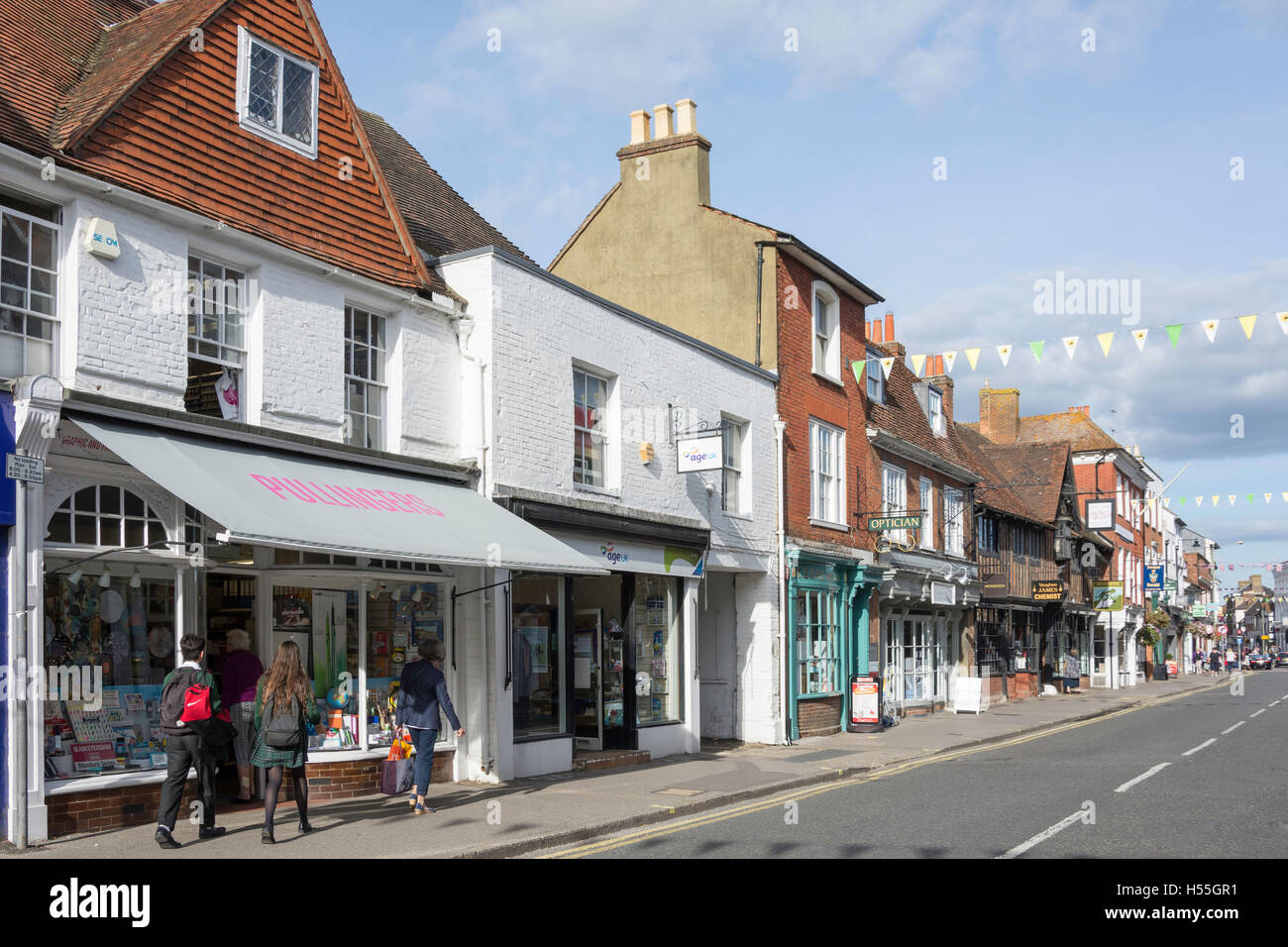 Farnham town centre hires stock photography and images Alamy