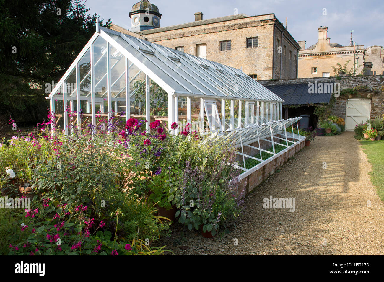 Country greenhouse hi-res stock photography and images - Alamy