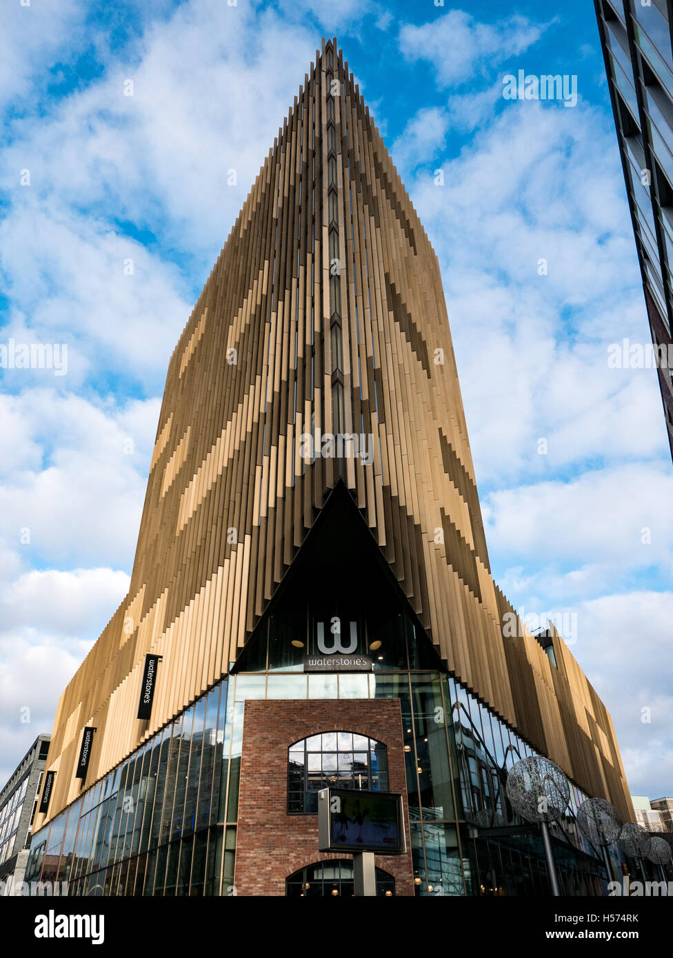 Modern architecture liverpool hires stock photography and images Alamy