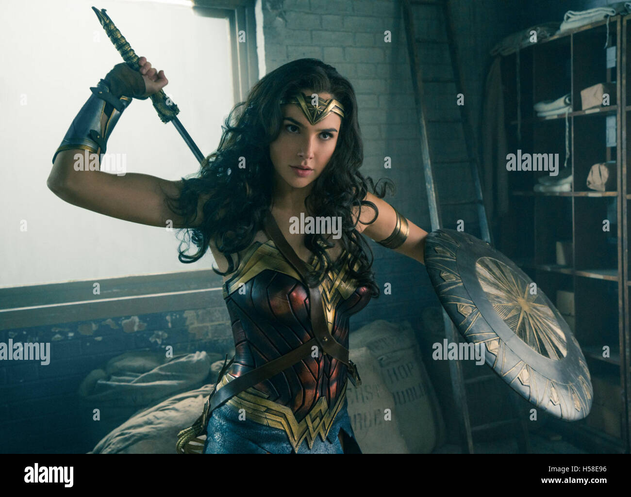 Wonder woman gal gadot hi res stock photography and images Alamy