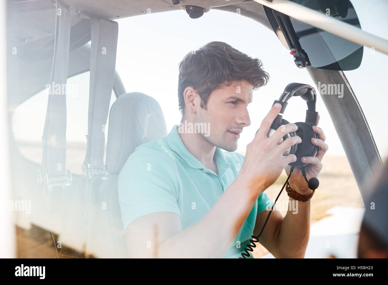 Cabin of the aircraft hi-res stock photography and images - Alamy