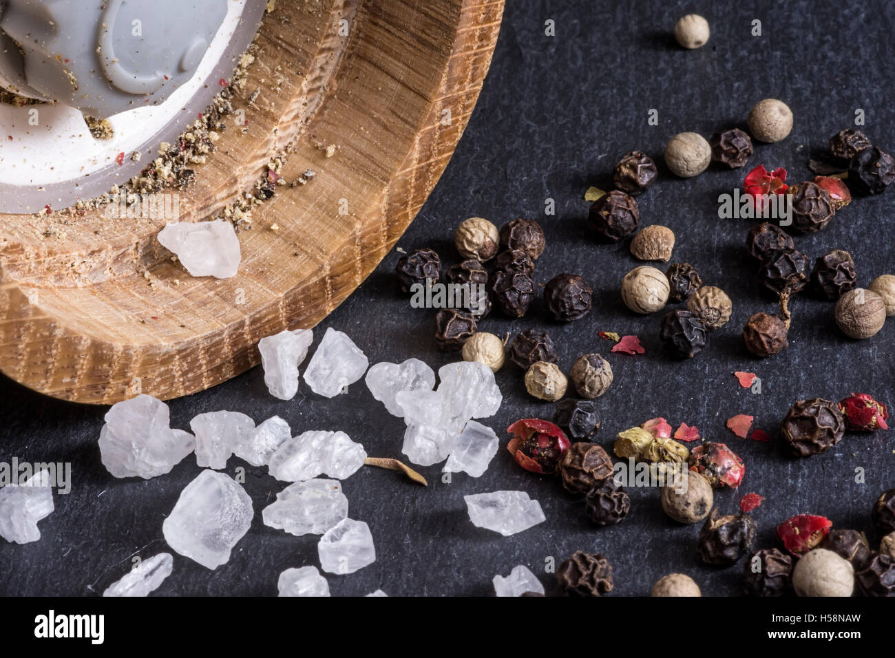 Pepper Grains, Sea Salt and Pepper Mill Background Stock Photo Alamy