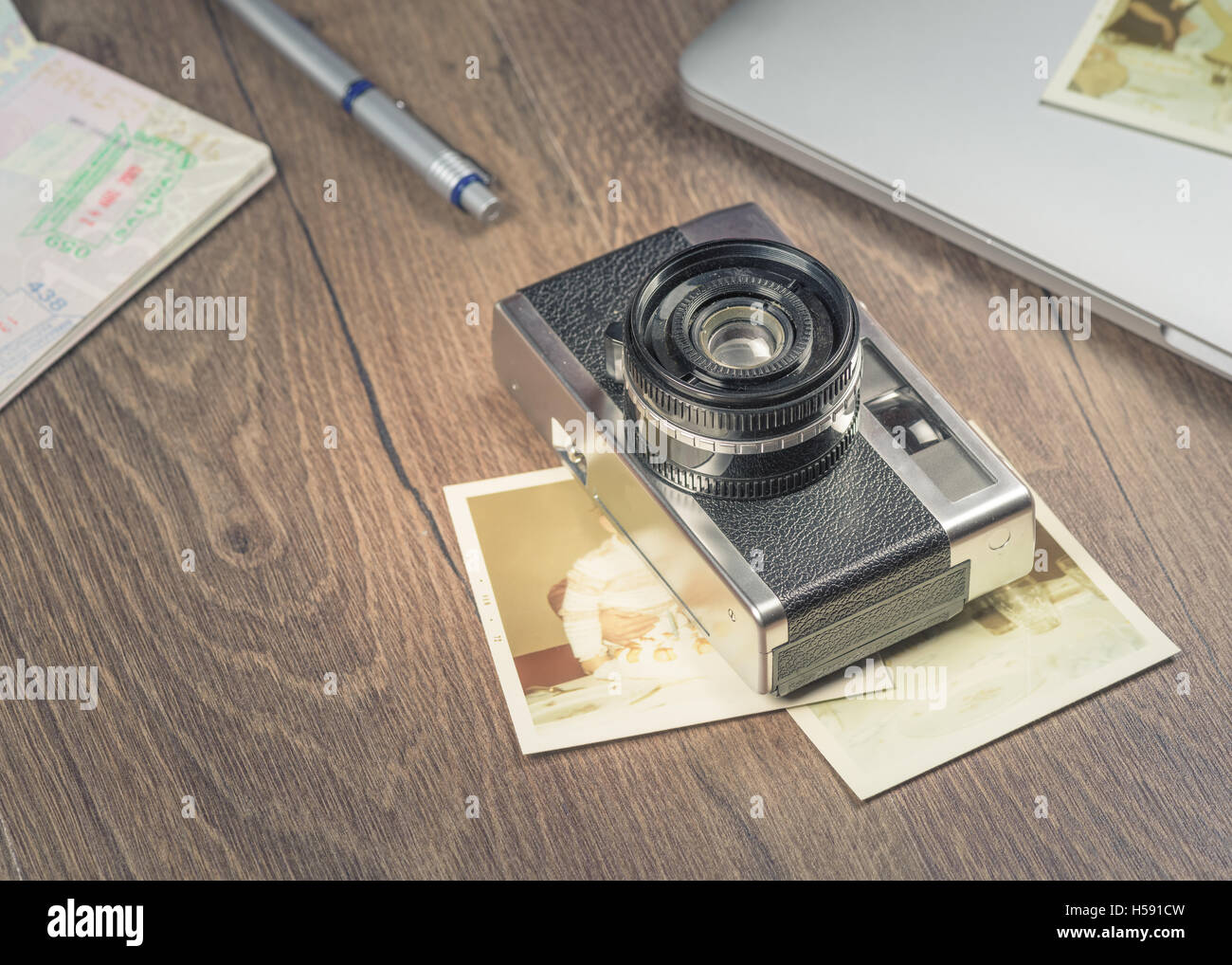 Vintage passport photo hi-res stock photography and images - Alamy