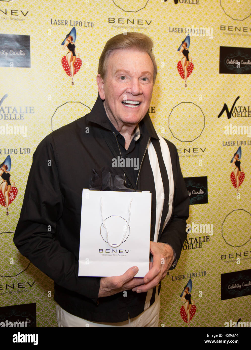 Wink martindale hi-res stock photography and images - Alamy