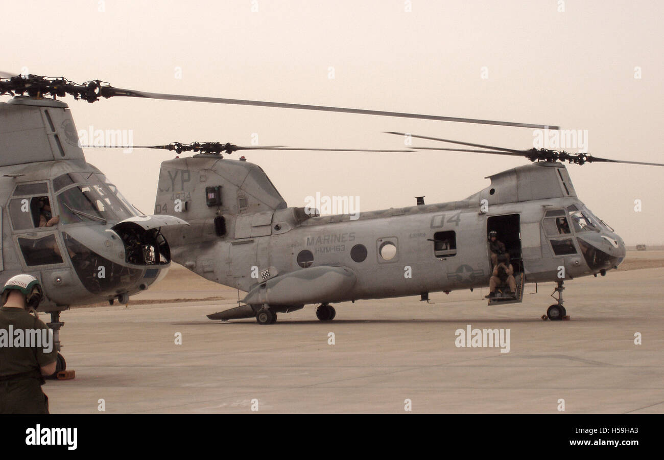 19th October 2003 U.S. Marine Corps CH-46E Sea Knight helicopters at Basra Airport in southern Iraq. Stock Photo