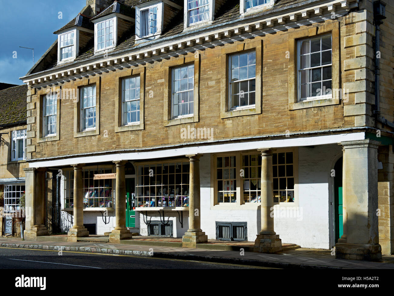 The bookshop, Oundle, Northamptonshire, England UK Stock Photo