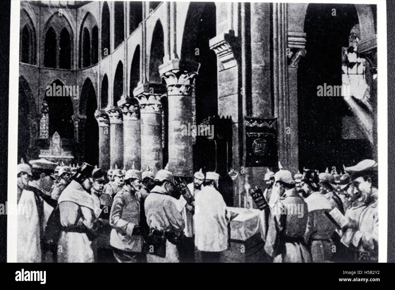 Jewish soldiers at Military Yom Kippur synagogue service; World War I Stock Photo
