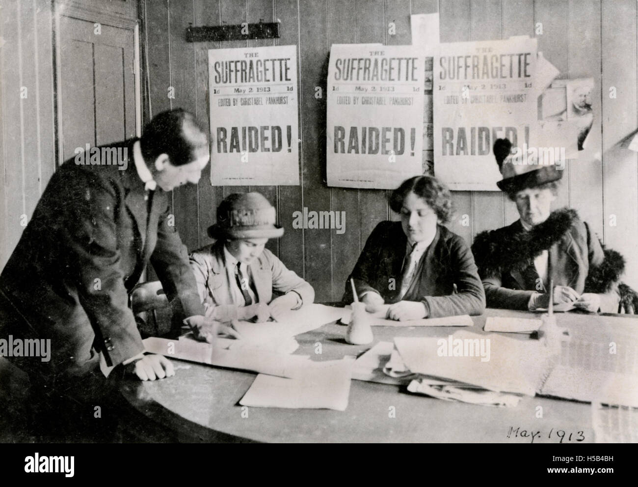 Womens social and political union history hi-res stock photography and ...