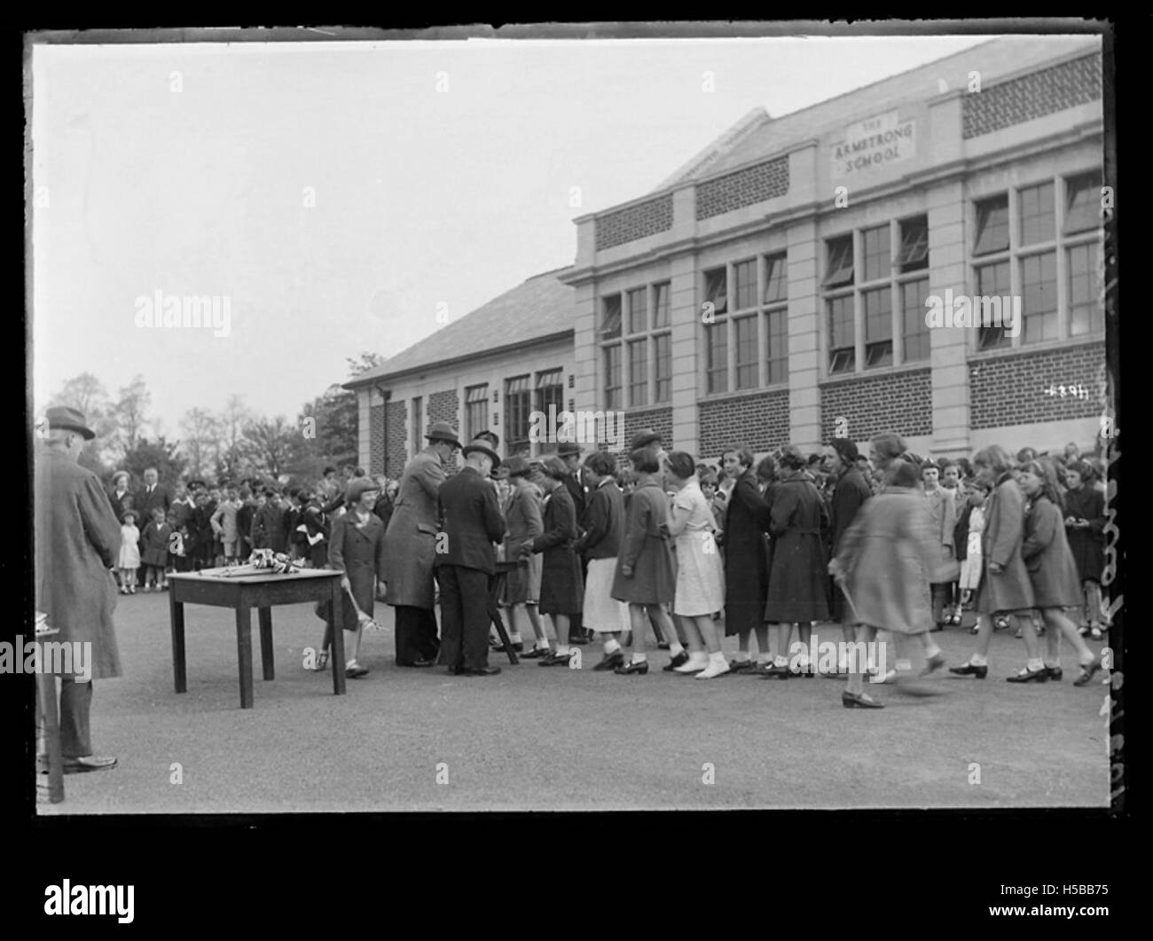 1937 coronation event hi-res stock photography and images - Alamy