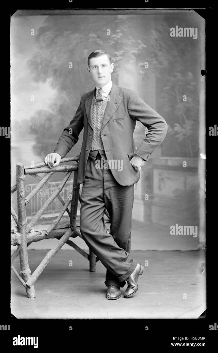 this-archival-item-labeled-d1422-b76292-