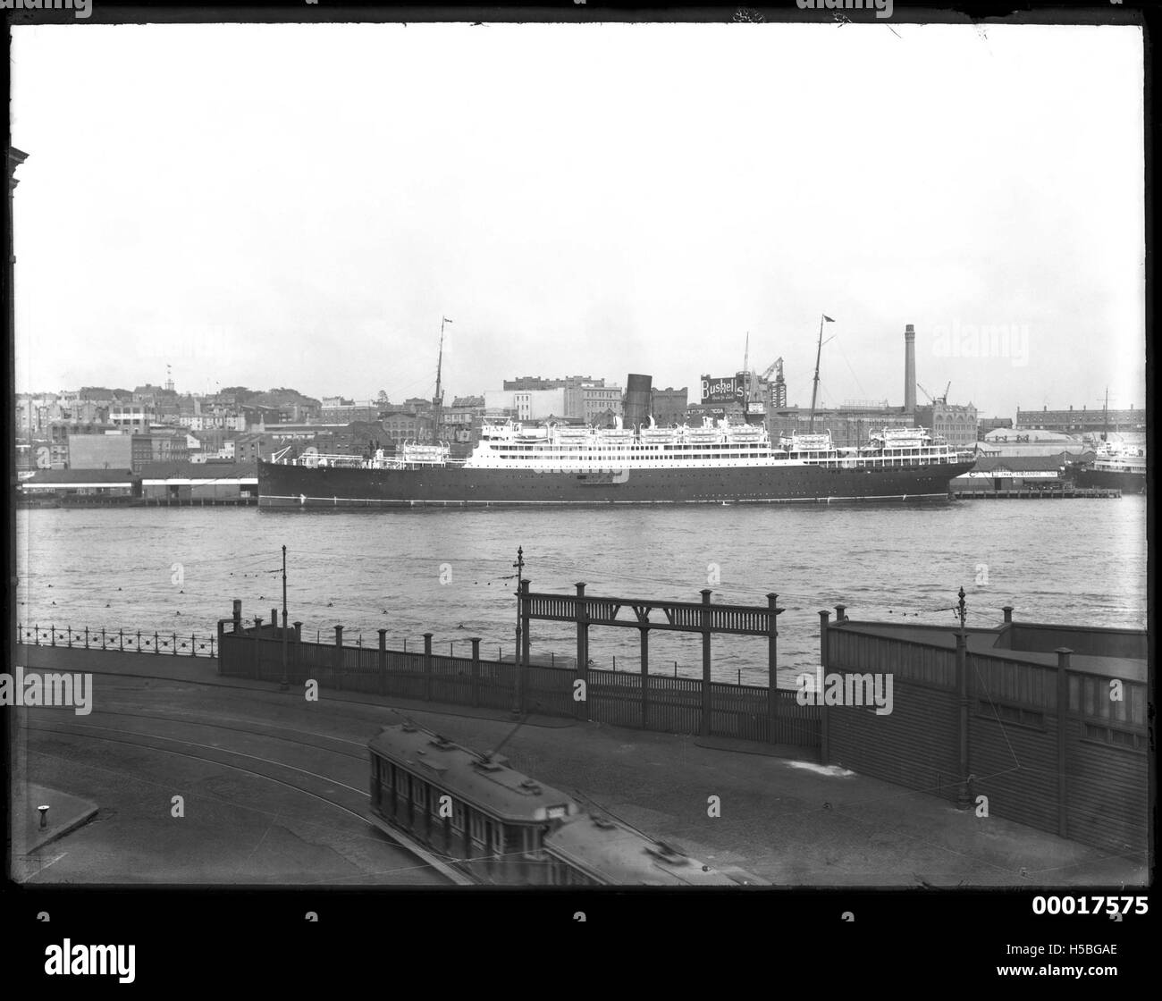 Cunard liner FRANCONIA moored at West Circular Quay Stock Photo