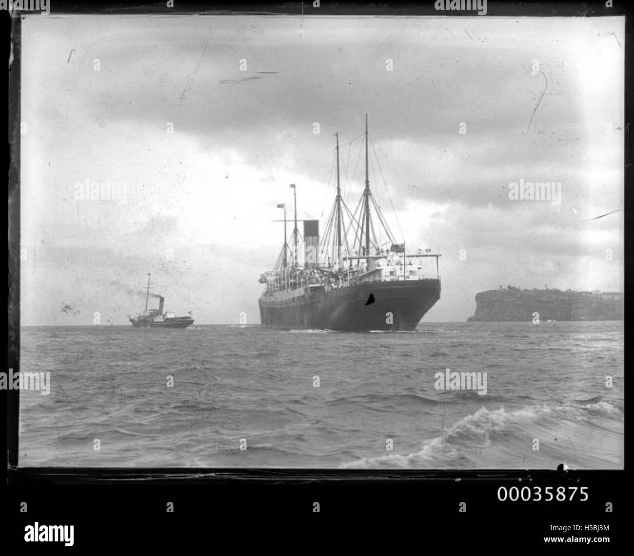 The SS Ceramic was a British passenger ship that operated during the ...