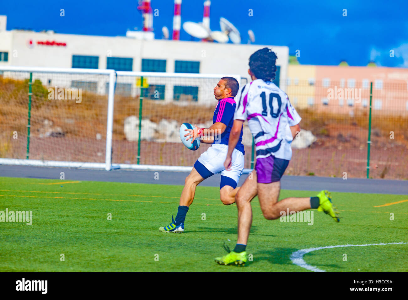 male adult rugby match Stock Photo Alamy