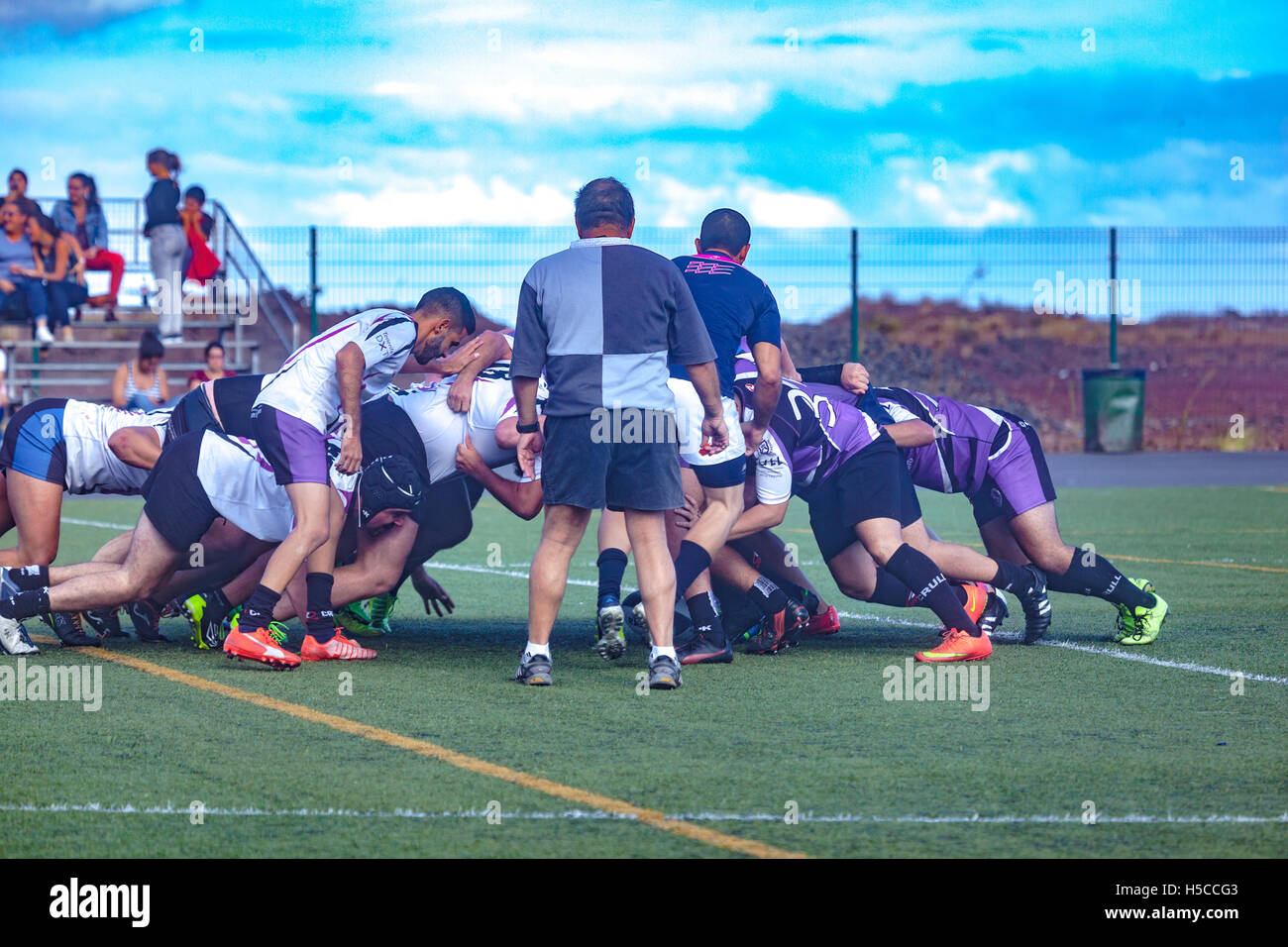 male adult rugby match Stock Photo - Alamy