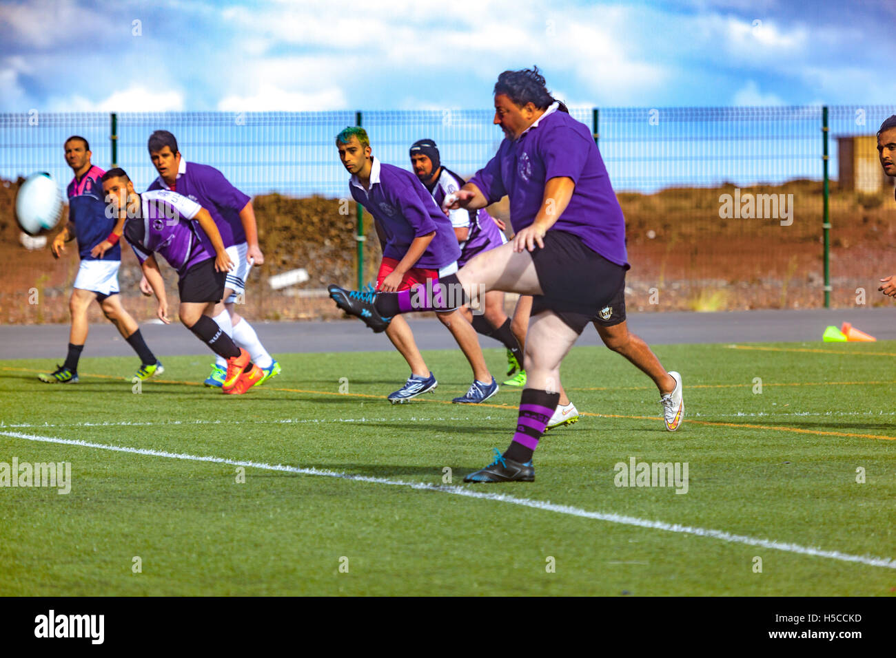 male adult rugby match Stock Photo Alamy