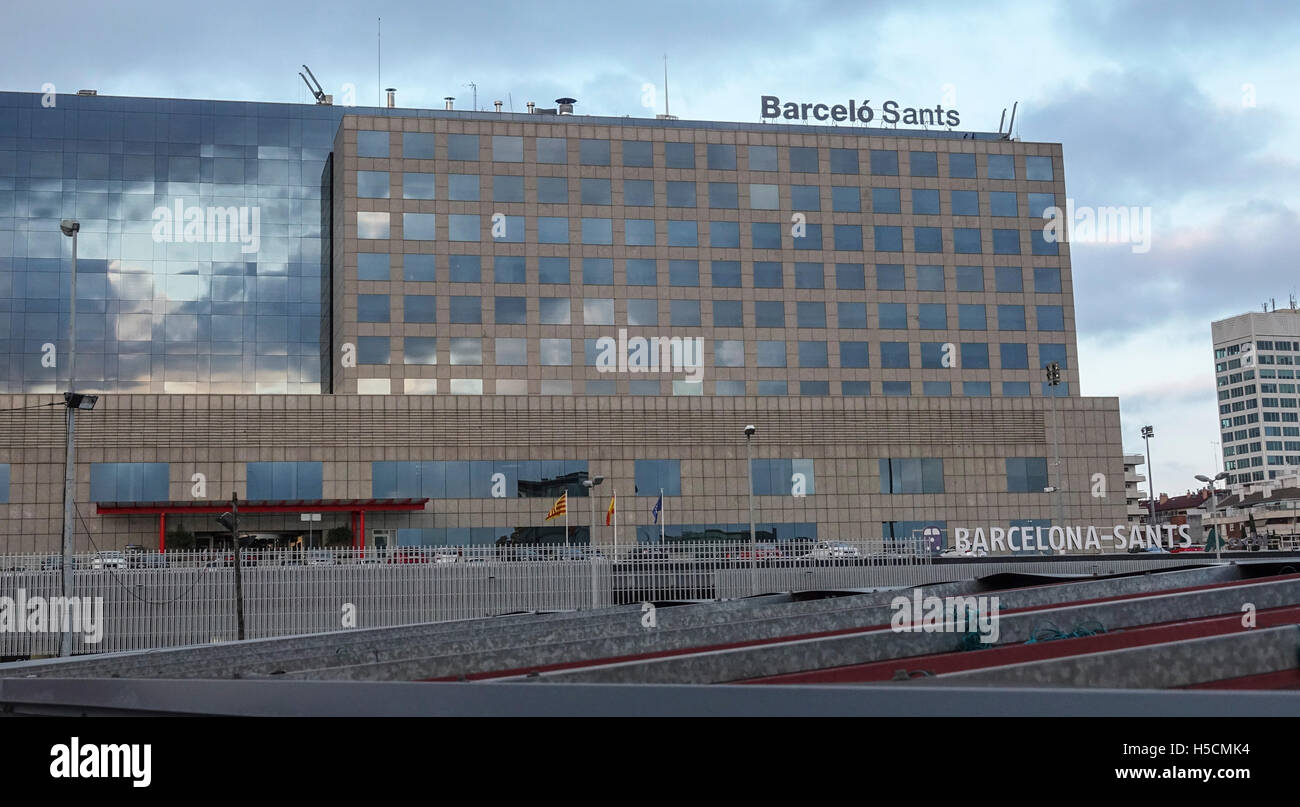 Barcelona Sants the central station - Barcelona Sants The Central Station In Barcelona Railway H5CMK4