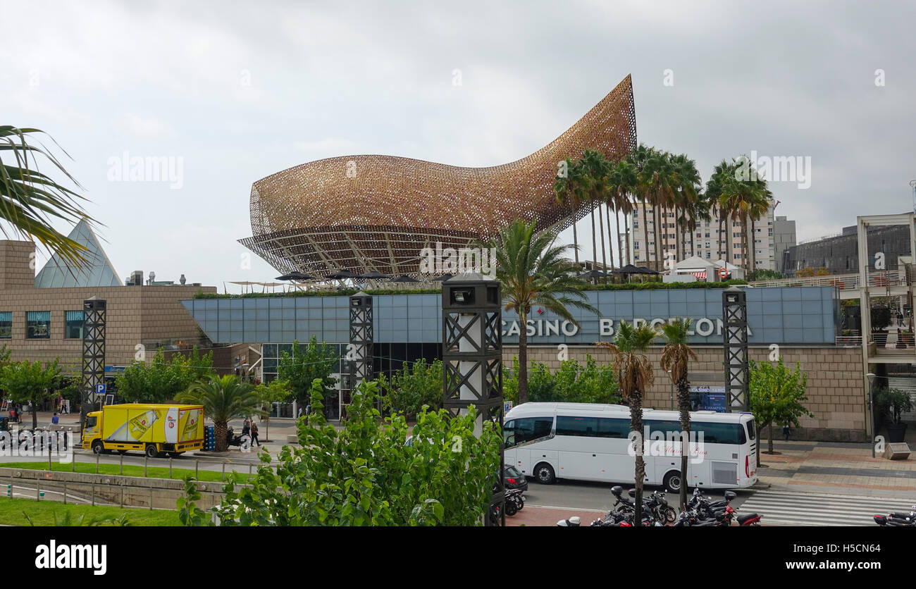 Peix D or by Gehry Golden Fish sculpture in Barcelona Stock Photo Alamy