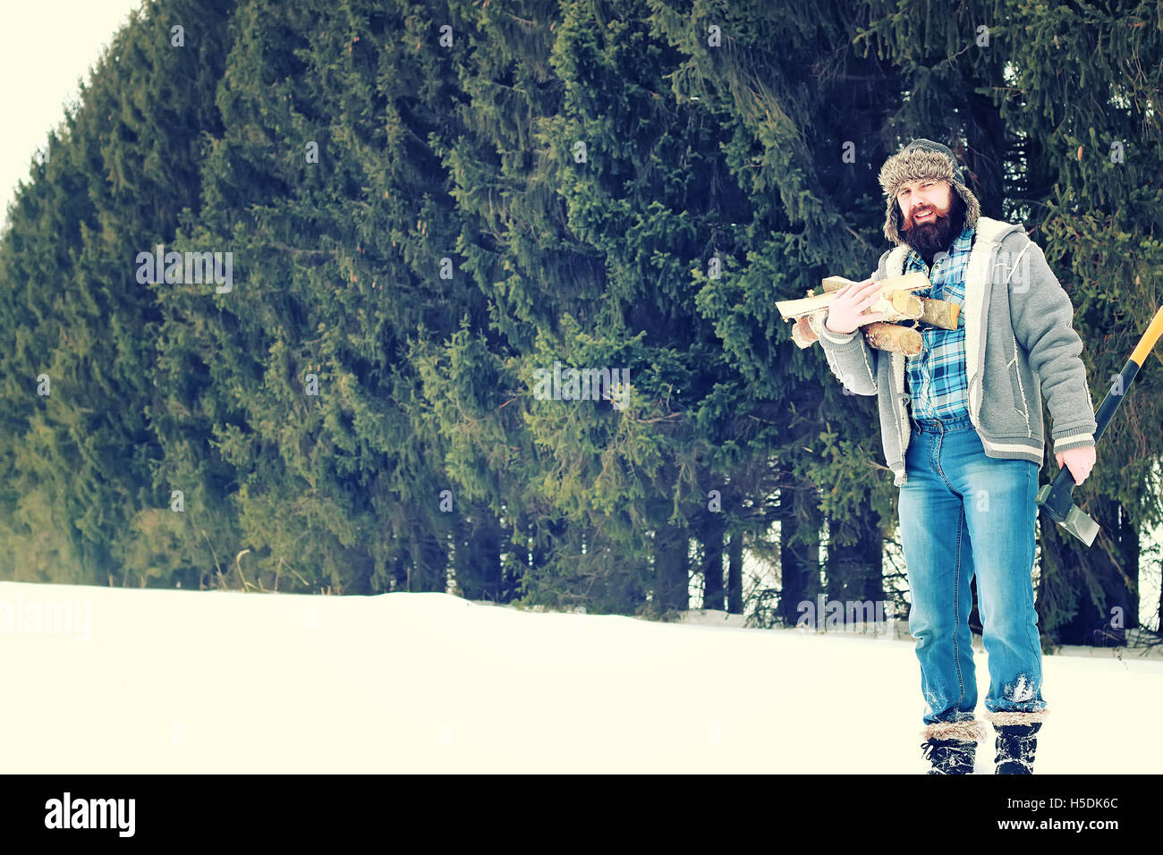 winter man axe wood Stock Photo - Alamy