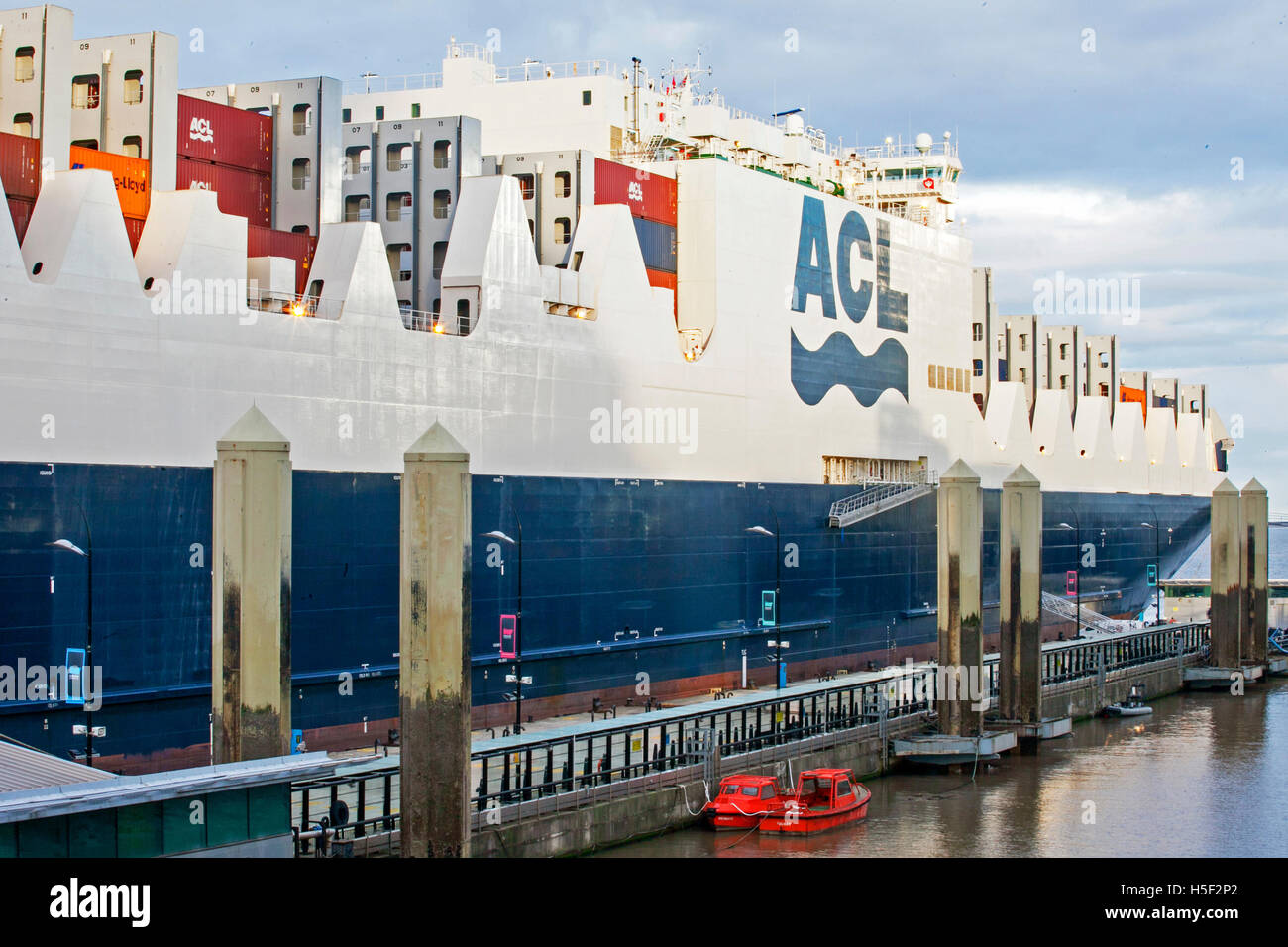 Acl Atlantic Sea Royal Christening Liverpool Merseyside th Stock Photo Alamy