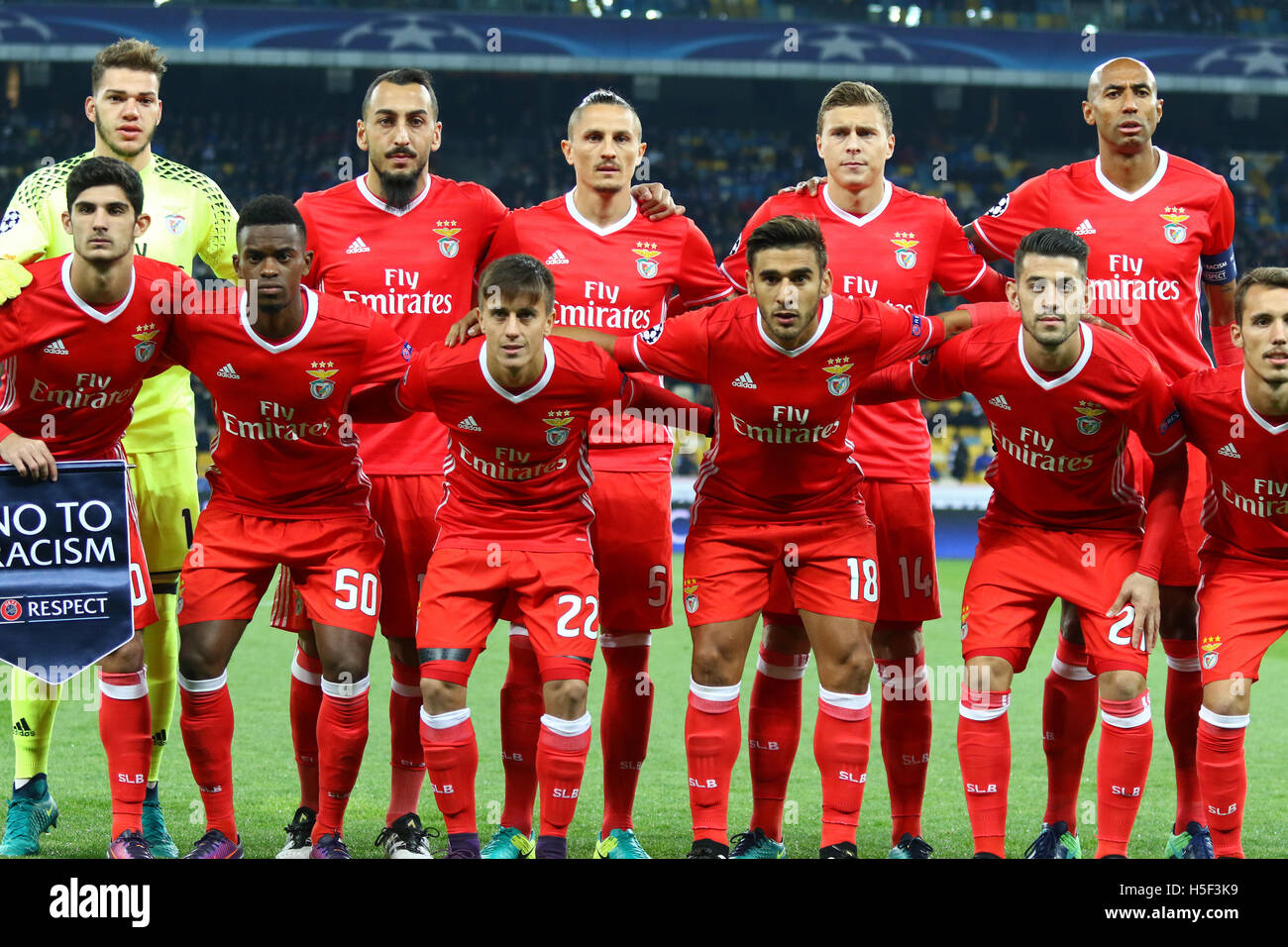 Benfica players hi-res stock photography and images - Alamy