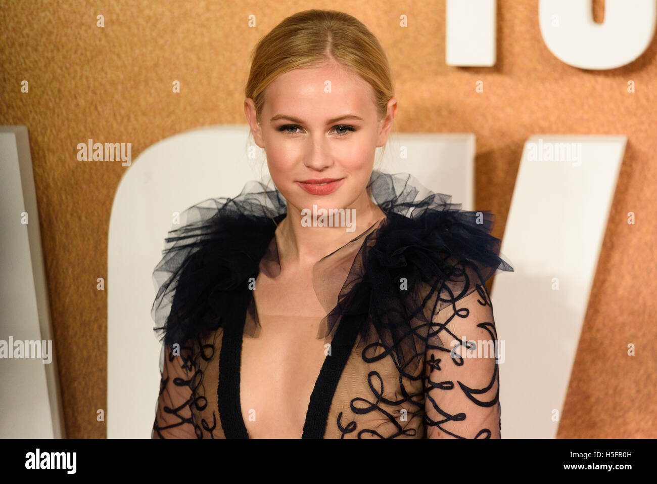 Danika yarosh hi-res stock photography and images - Page 2 - Alamy