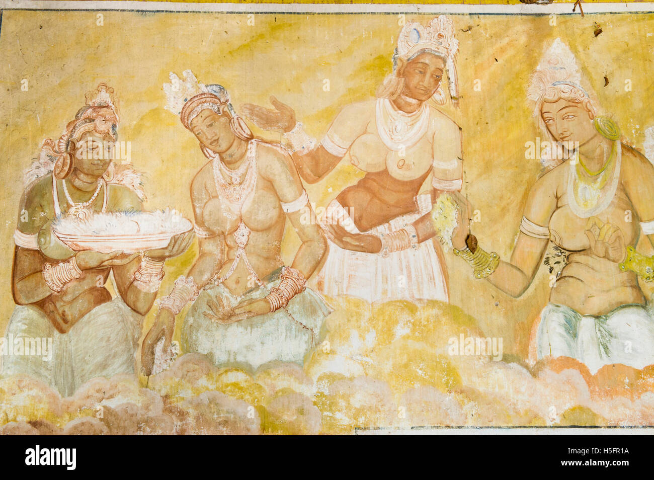 Damsel Paintings, Pidurangala Royal Cave Temple, Sigiriya, Sri Lanka ...