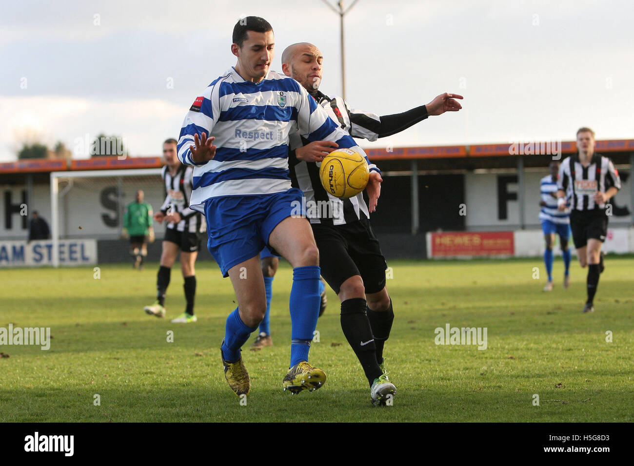 Usama Hamda of Ilford and Lauris Coggin of Heybridge Heybridge Swifts