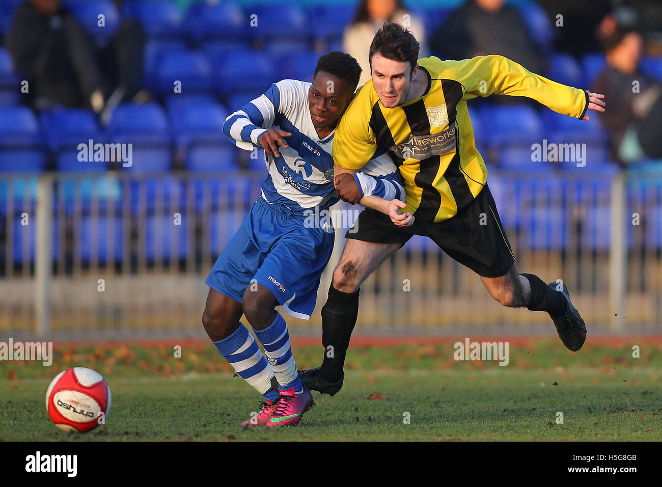 Seven kings essex hires stock photography and images Alamy