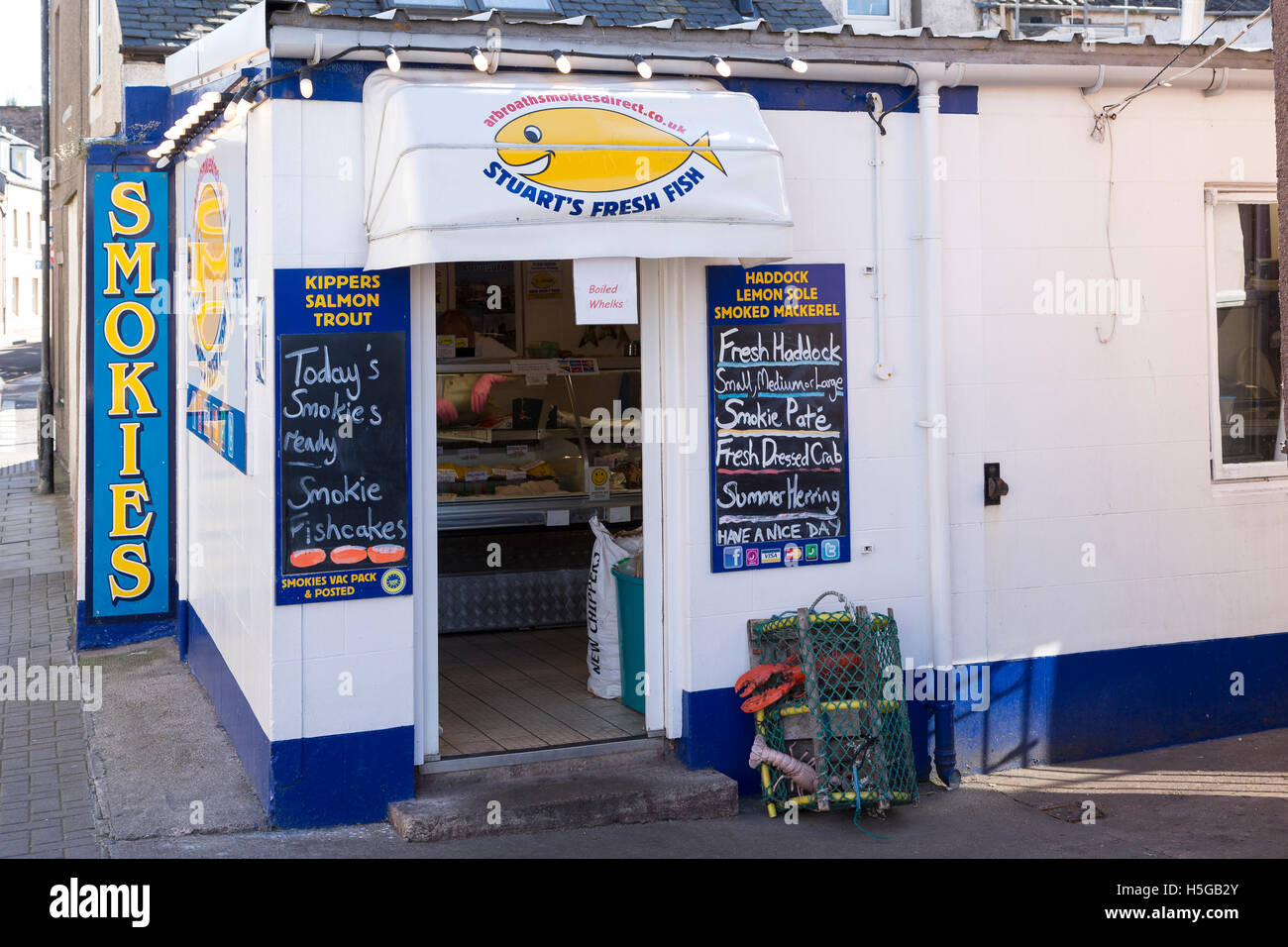 Arbroath fish shop, selling Arbroath Smokies Stock Photo Alamy