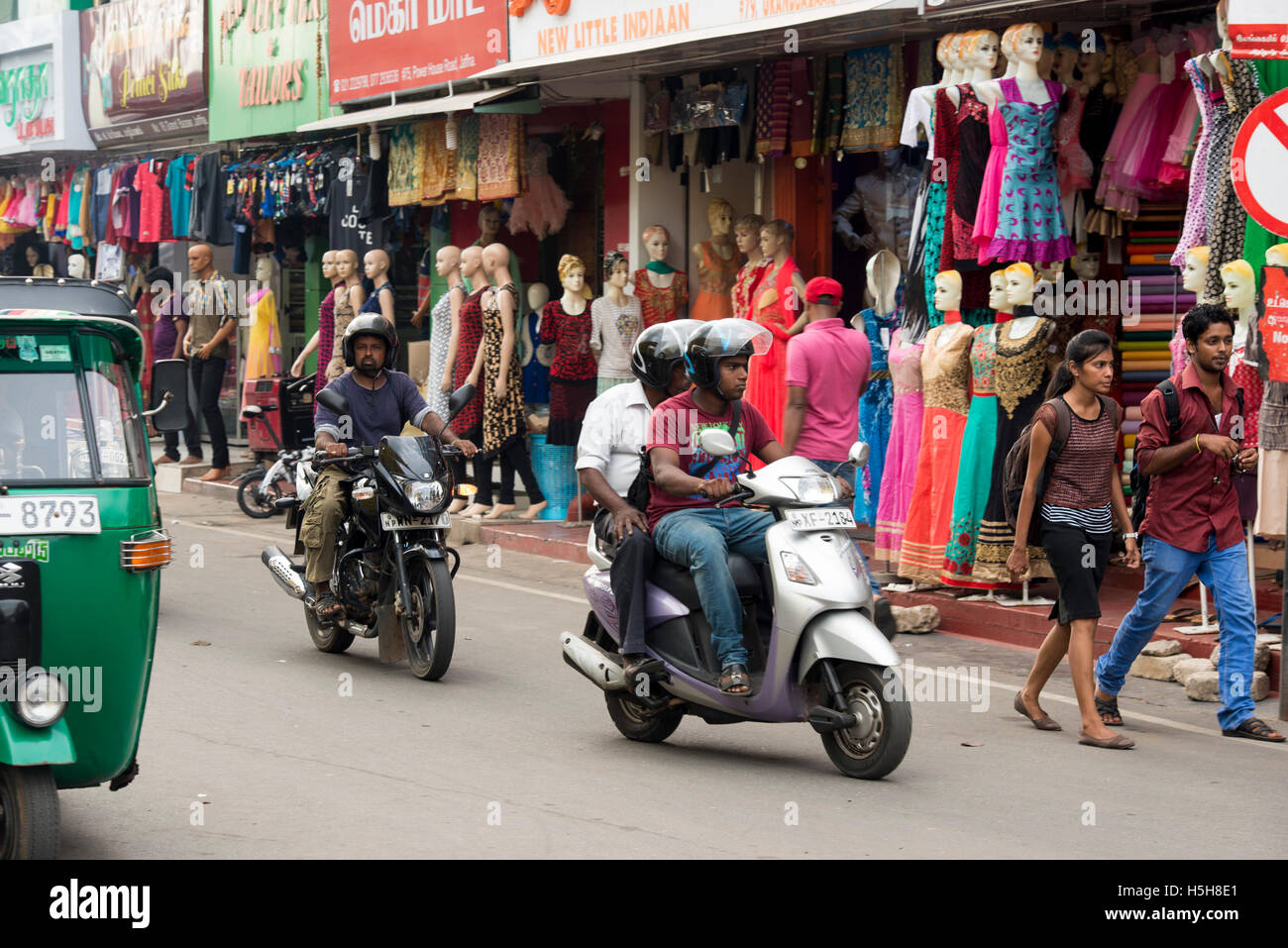 Clothes shops sri lanka hires stock photography and images Alamy