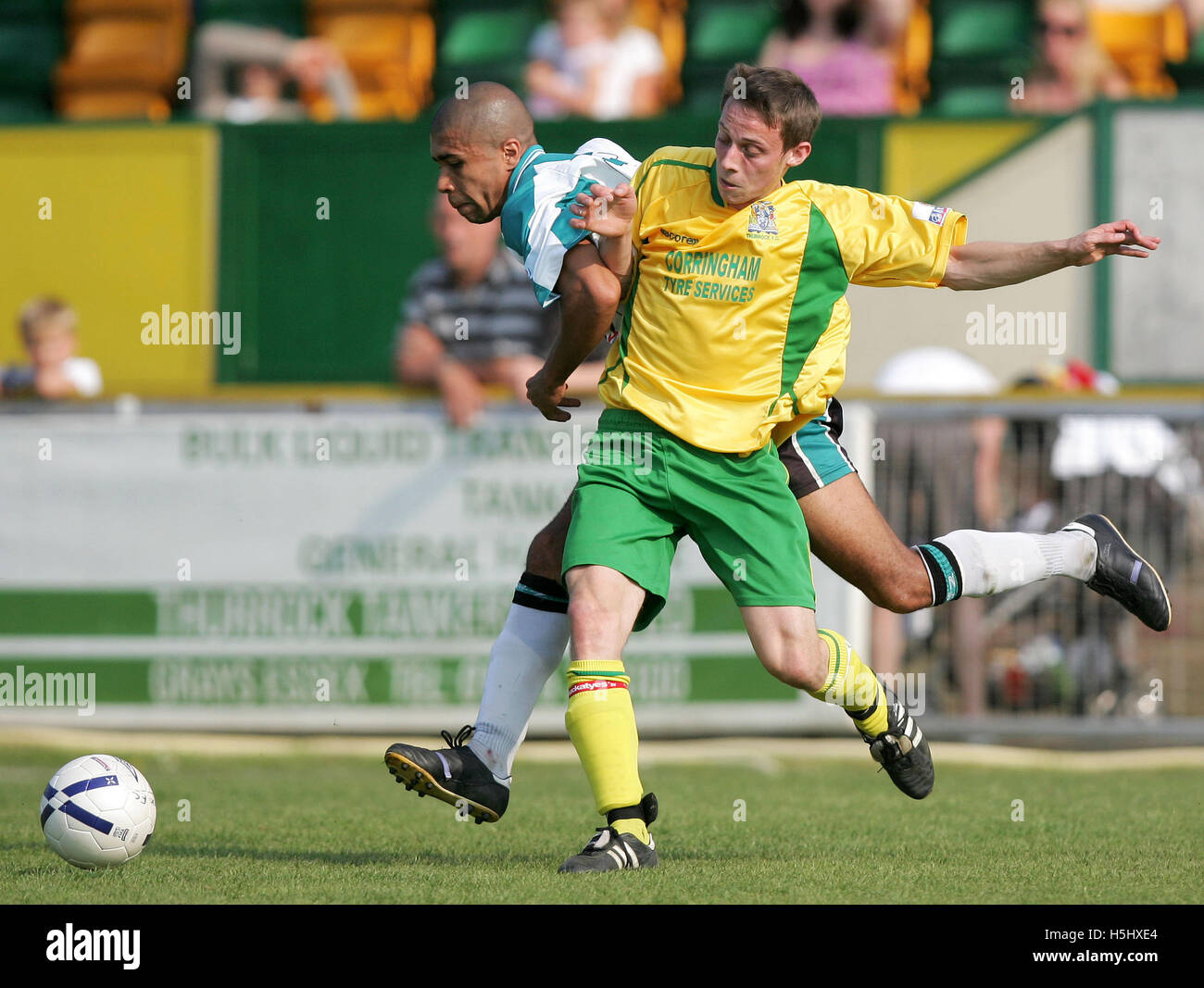 David Bryant in action for Thurrock - Thurrock vs Sutton United - Nationwide Conference South at Ship Lane - 28/04/07 Stock Photo