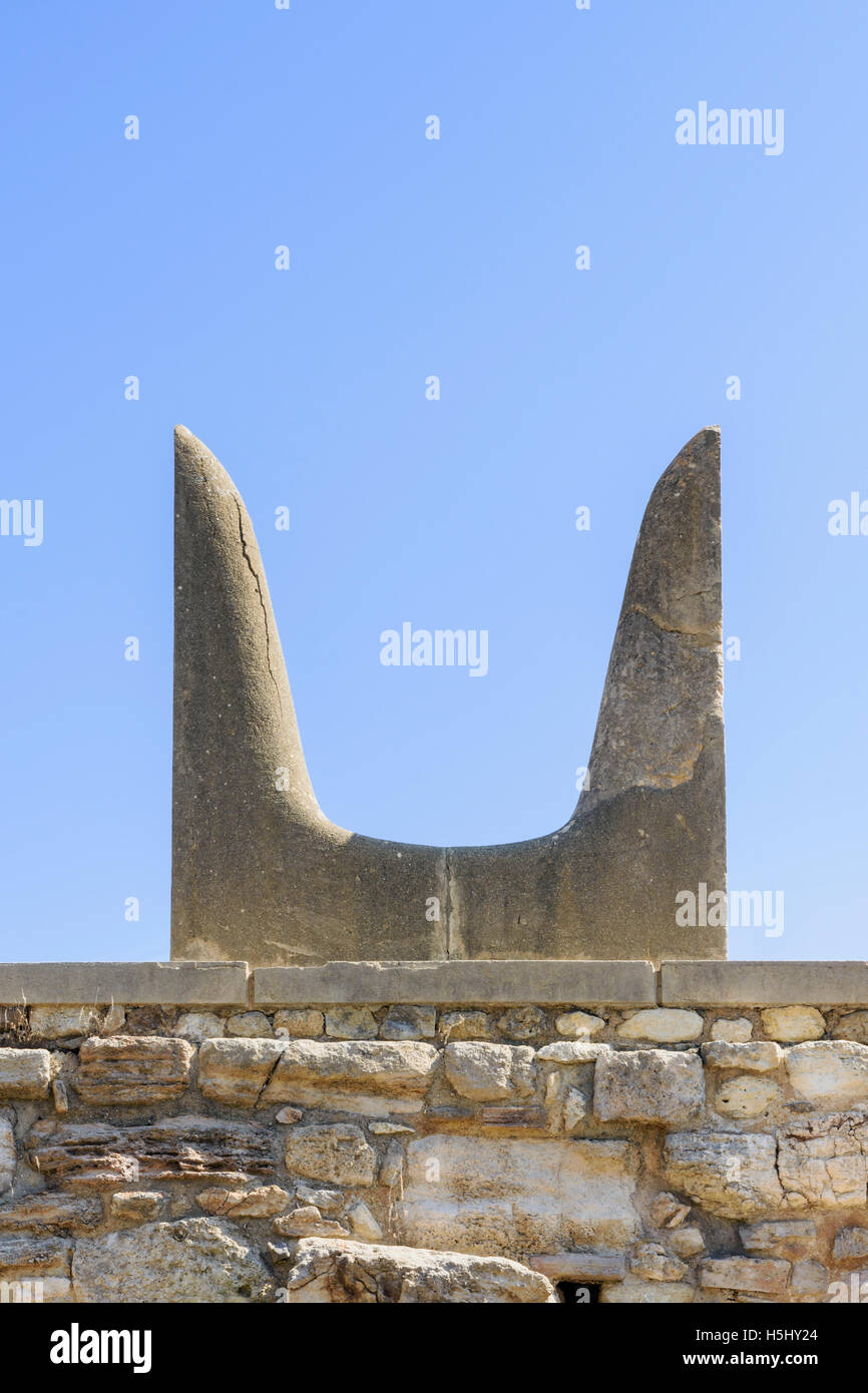 Minoan bull hires stock photography and images Alamy