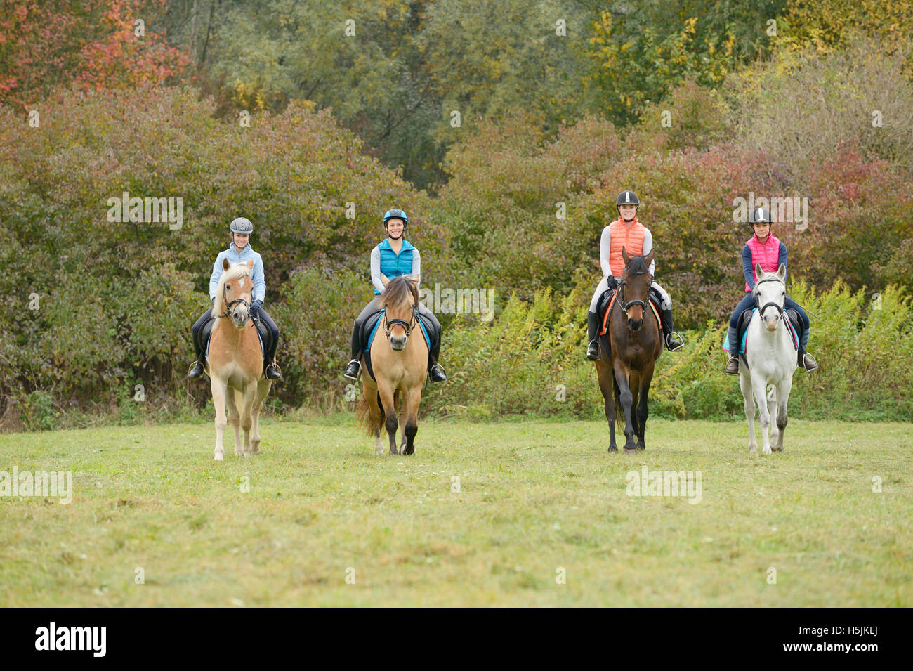 Ride rides riders hi-res stock photography and images - Alamy
